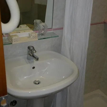 Hotel Centrale 3*