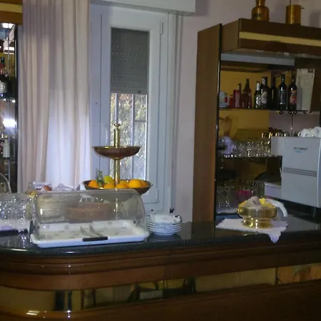 Hotell Hotel Centrale Argenta