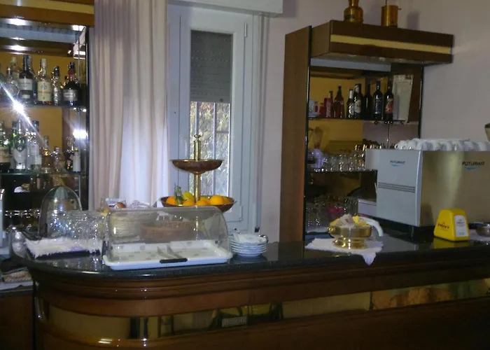 Otel Hotel Centrale Argenta