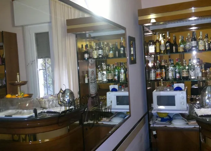 Hotel Centrale فندق