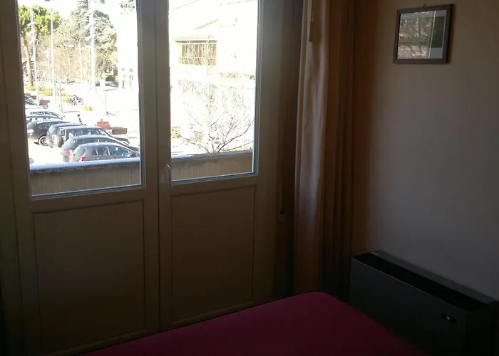 فندق Hotel Centrale 3*